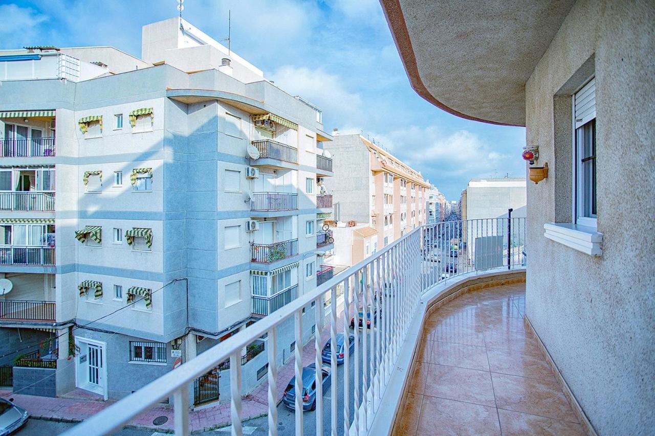 125 City Beach - Alicante Holiday Torrevieja Exteriör bild