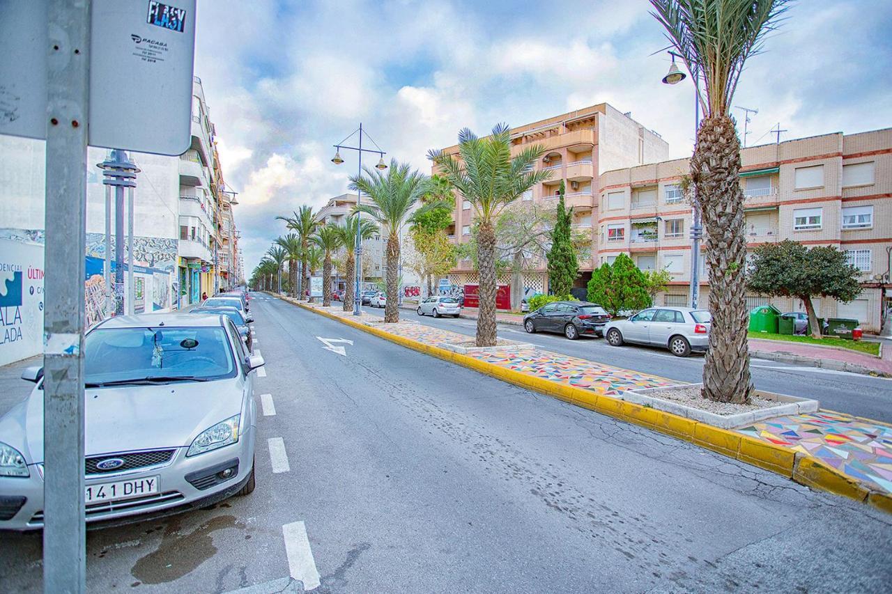 125 City Beach - Alicante Holiday Torrevieja Exteriör bild